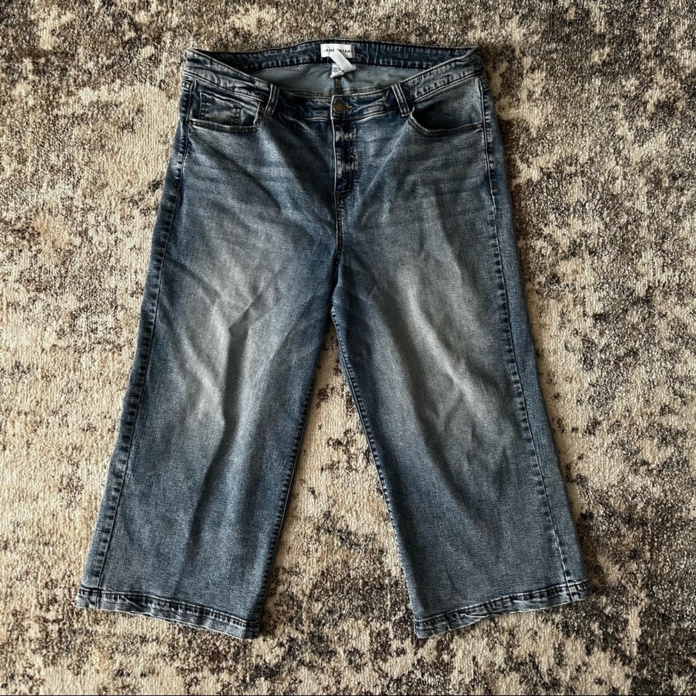 Lane Bryant Mid-Rise Wide Leg Crop Jeans